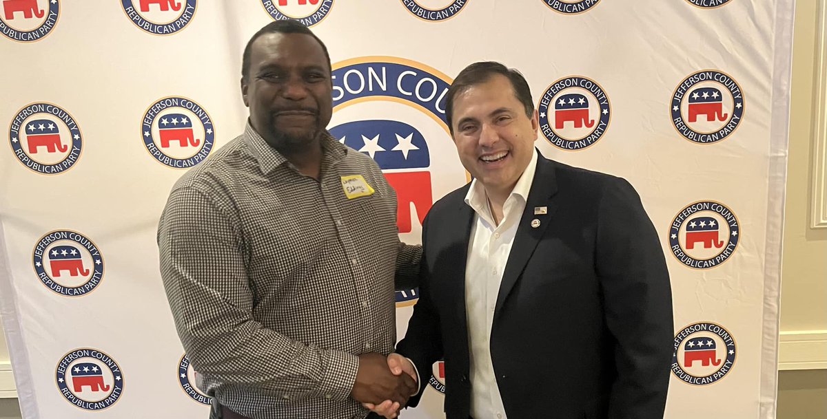 waymen_e's tweet photo. JCRP hosts inspiring discussion on minority economic opportunity, GOP in Kentucky advocates American Dream for disadvantaged communities. Alfred Ortiz, Job Creators Network.  https://t.co/NaZPBPcyri  https://t.co/r5iXut7il2 https://t.co/iXEpQibCc9