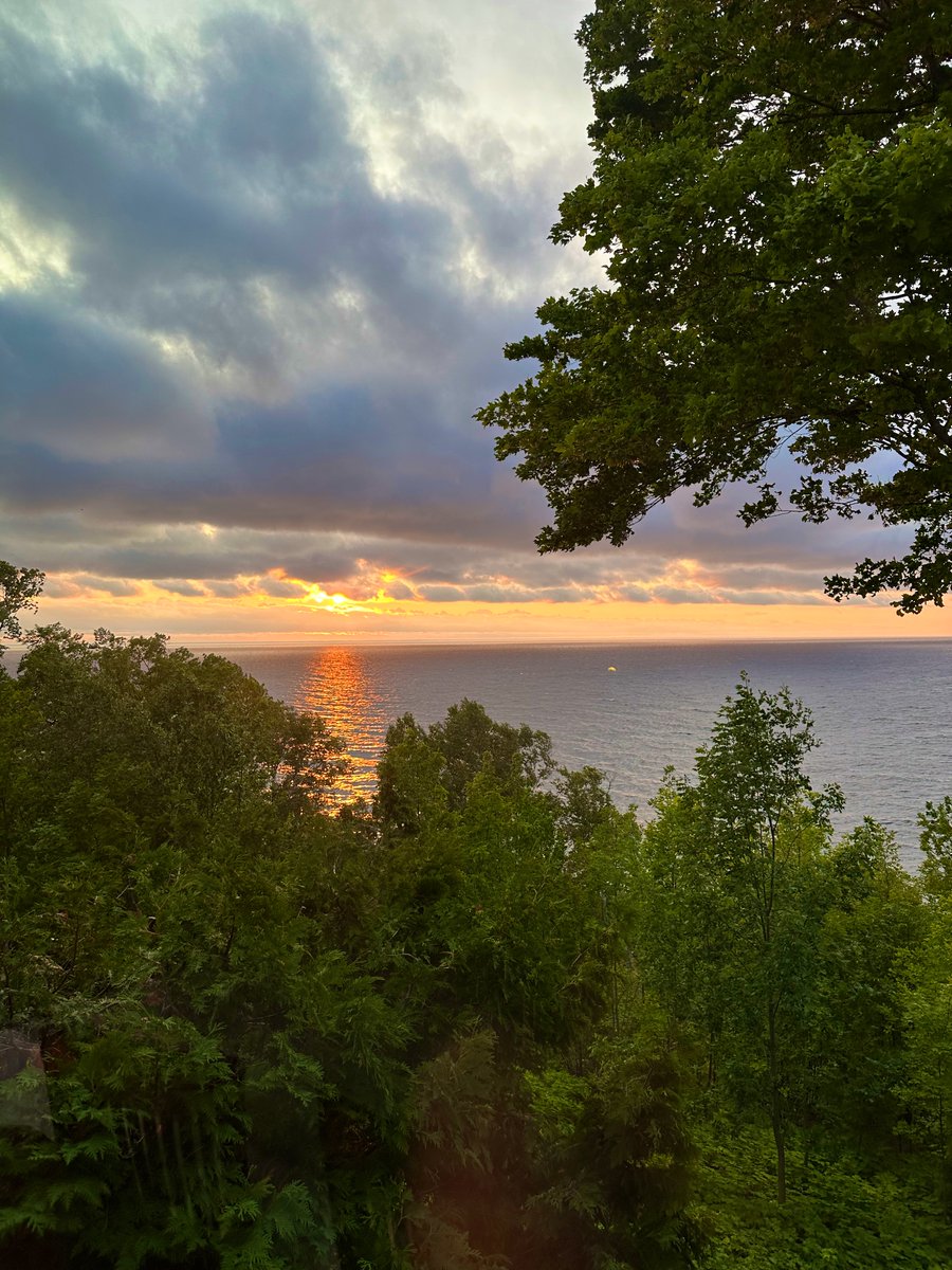 RandyStine's tweet photo. No filter needed.
#DoorCounty #SisterBay #Wisconsin https://t.co/NT99AsvxEm