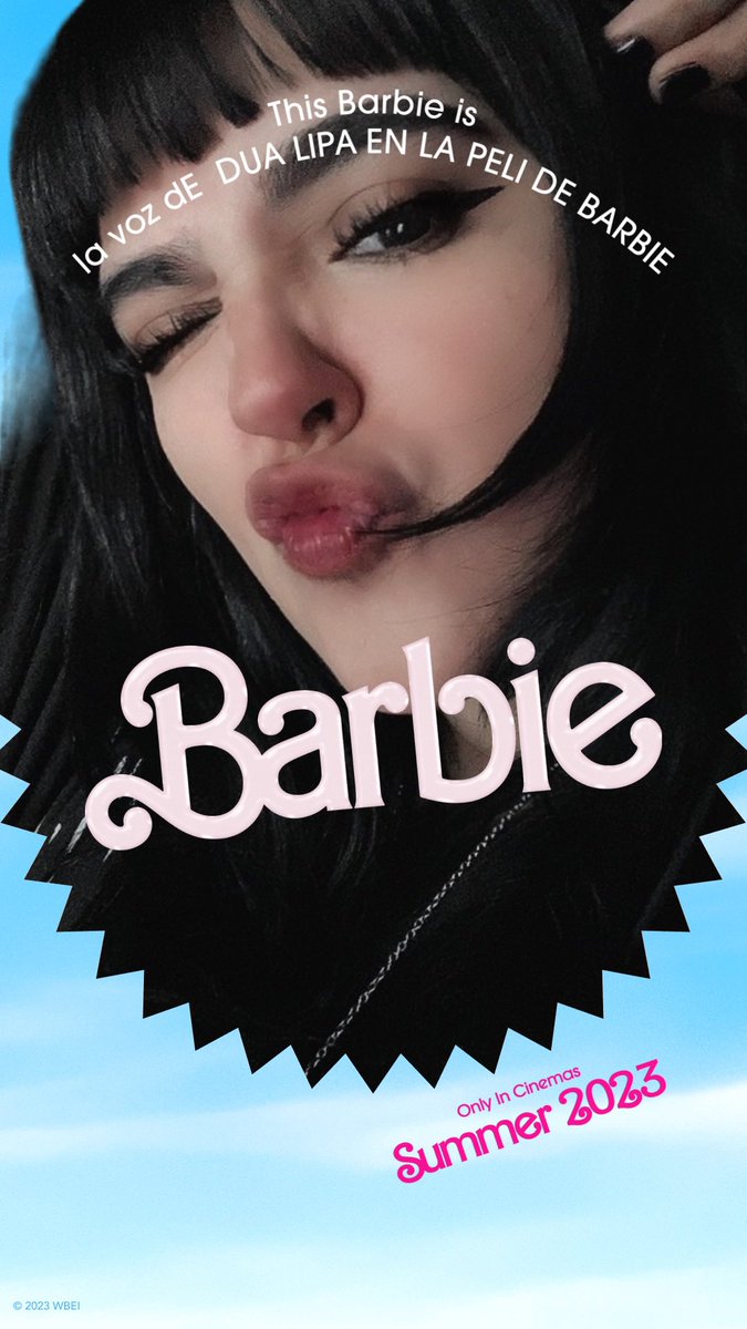 AnnieRojas_'s tweet photo. ¡Soy una #Barbie! Y no cualquier Barbie… ¡Dua Lipa! 🧜🏻‍♀️ 
Gracias por hacer realidad uno de mis más grandes sueños @maestragabycard, te adoro con mi vida entera ♥️
Disfruten mucho esta joya de película repleta de gente ultra mega talentosa en el doblaje #BarbieMovie https://t.co/e6cNAg4MR1