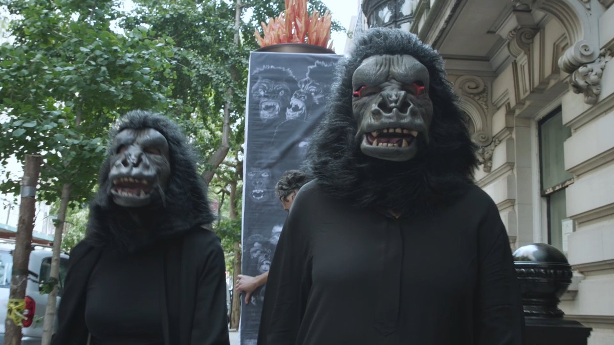 “If thou exhibiteth super-expensive art bought at super-fancy galleries and donated by super-rich collectors for super-big tax deductions, thou must renameth thyself The Museum of Super-Rich People's Art.”

—Guerrilla Girls

📺a21.tv/46JzlOE