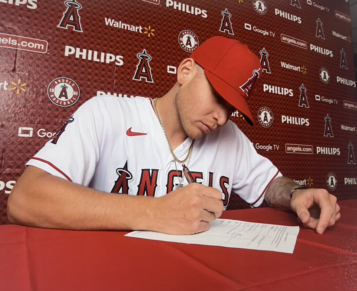 CBarraza Sr tweet media