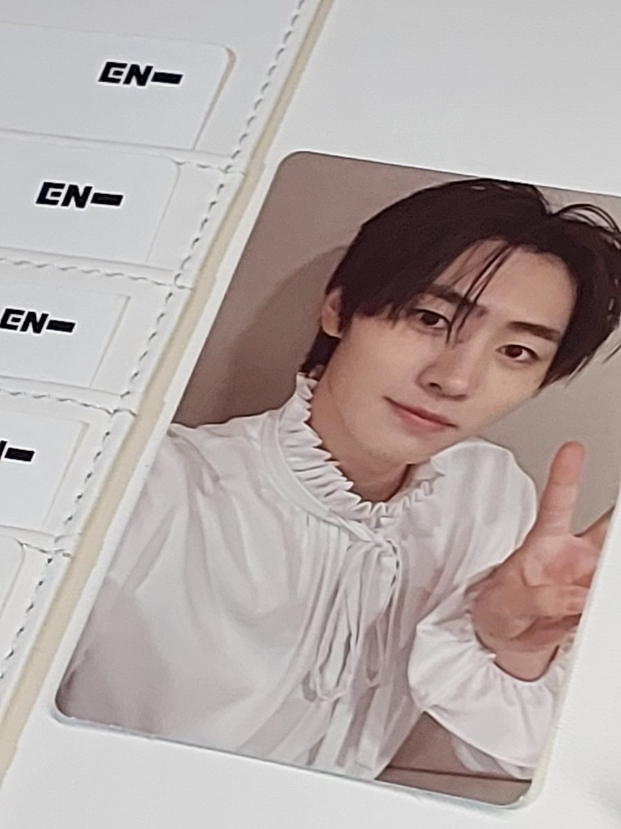 2409C4RT's tweet photo. ꒰ wts lfb | ph ꒱ enhypen

✷ sunghoon sakristan / sunghoon yet selca

— 300 php + lsf

𓏔 payo / 3 days res
𓏔 direct jnt 
𓏔 mint condi
𓏔 rcbyt 

reply/dm to claim https://t.co/Q3Wr0uiFux