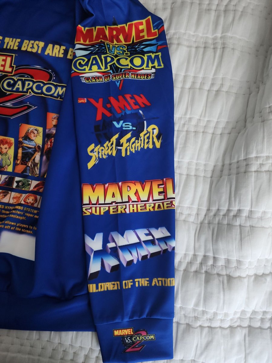 That new MvC2 drip hitting sweet! Shoutouts to Rob DjAkuma for the plug. Hit him up for the link to get your own MvC2 hoodie!

#JUSTINTIMEFORSUMMER #MvC2 #FGC #MARVEL #ETSY