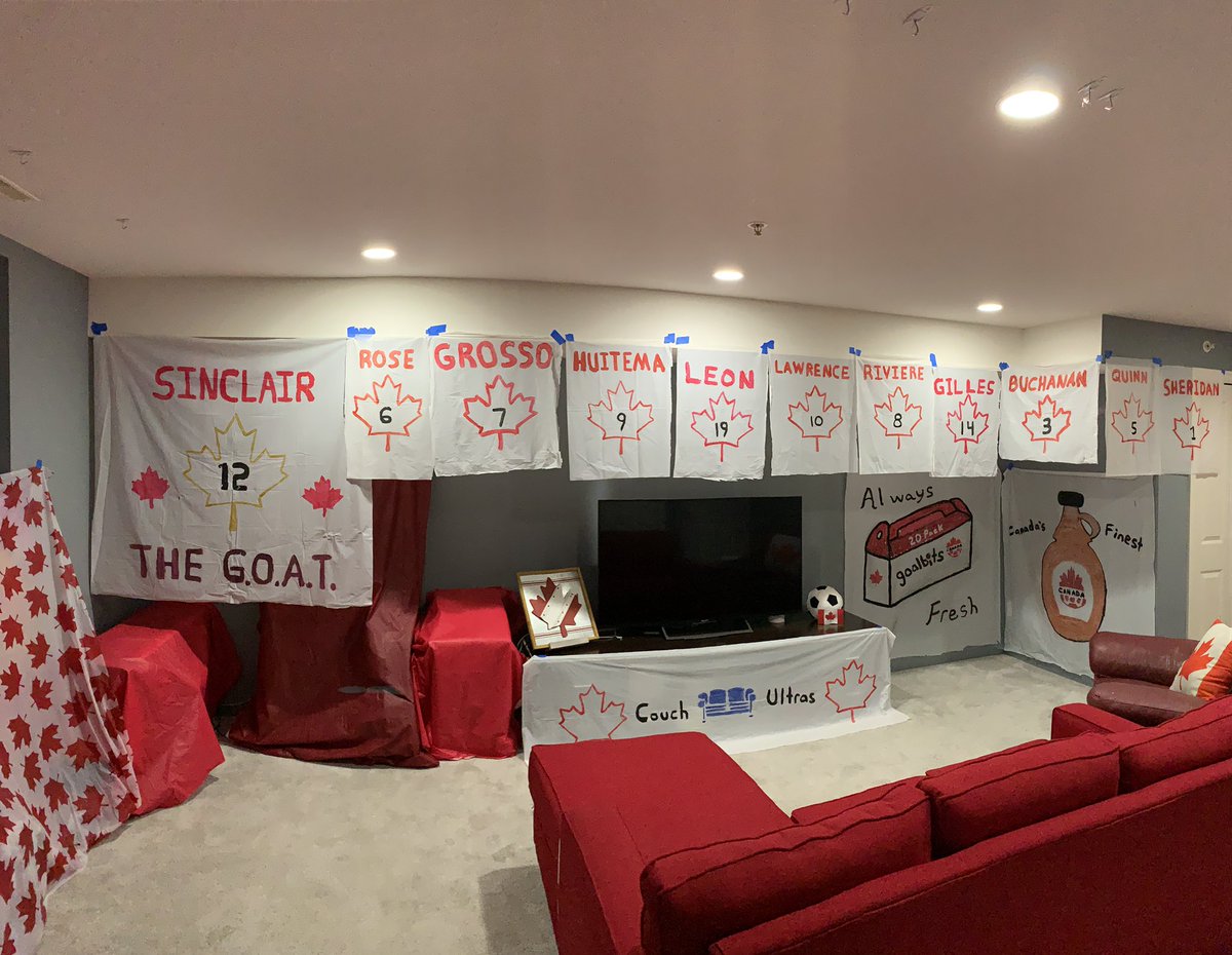 CouchUltras's tweet photo. Couch Zone 🇨🇦 all ready for the #FIFAWWC 

Who else is watching ?

#CanWNT | #Can https://t.co/bgP8xIyljN