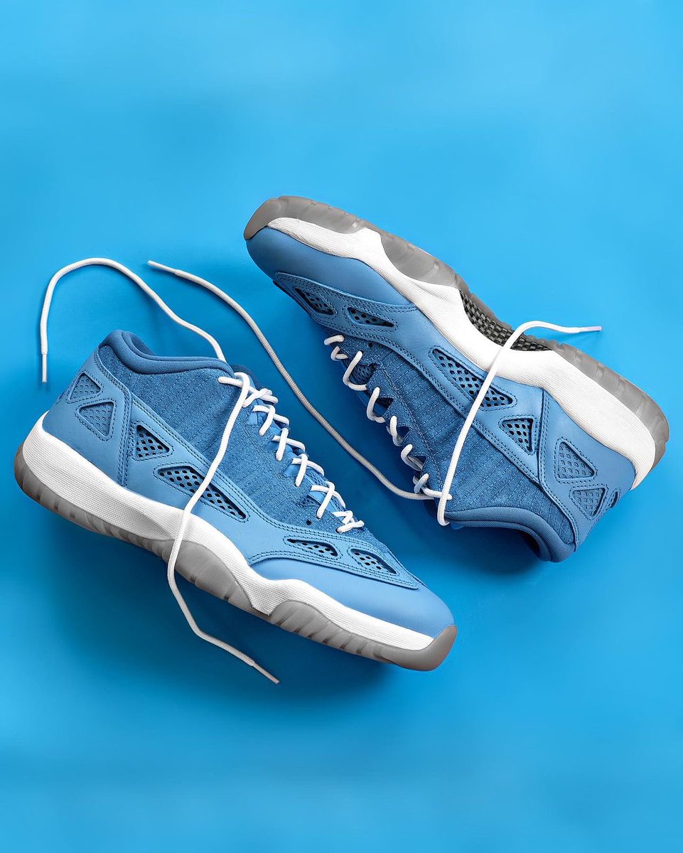 Air Jordan 11 Retro SE “Diamonds” 💎

📸 IG: malcolmgarret