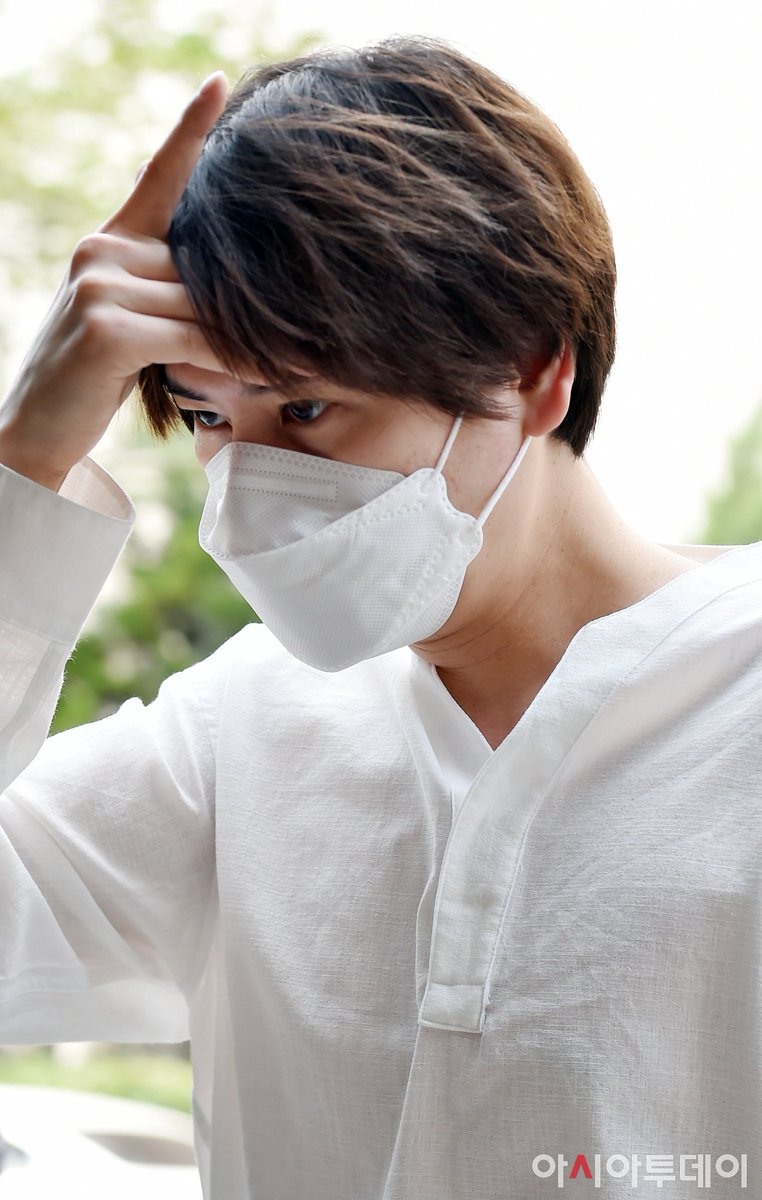 gaemgyupics's tweet photo. 200609

#규현 #KYUHYUN https://t.co/H0AyfjdWnj