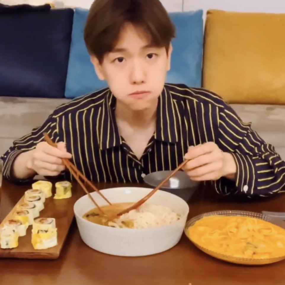 팡이 tweet media