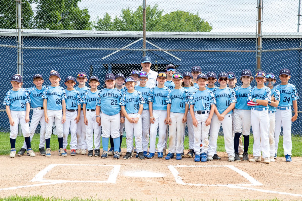 So proud of these boys for winning the 1st Annual 9U Coach “P” Invitational. Learned a lot from <a href="/Coachpasquarosa/">Coach P</a> as a kid. Most important,  how to play the game the right way with class. These boys have represented Franklin well all summer! @FYBOBaseball <a href="/JenRaiderPhoto/">Jen Raider Photo</a>