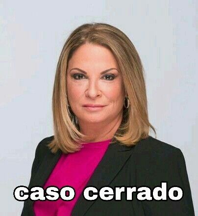 GTBGTH's tweet image. Siento que últimamente le están tirando hate a Heidi porque sí, tipo qué tiene de malo que vaya a ver a su esposo y la banda ensayar? Siento que ahora como a la mayoría le cae mal aprovechan para tirarle hate hasta por respirar. Le da un beso a tom y de seguro ya la critican. 😞