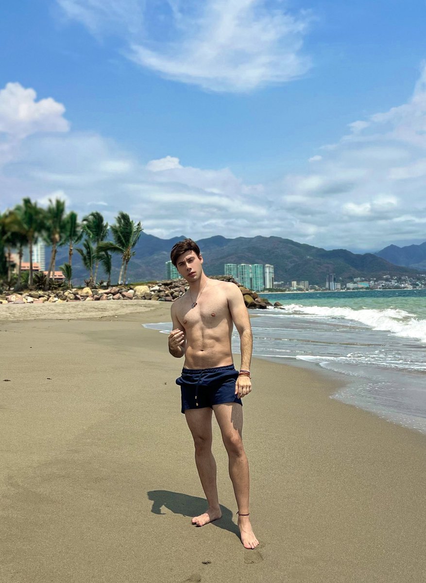 Panagiotios's tweet photo. Hola ☀️ https://t.co/zdCkFkVYwd