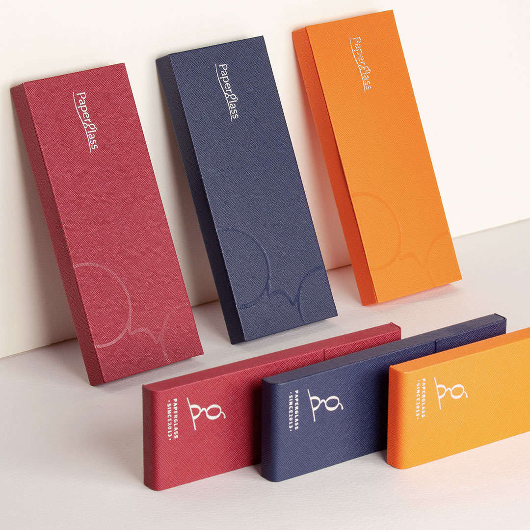 PaperglassSabae's tweet photo. 【＼予告／】 ペーパーグラス専用ハードケース完成！ ＜限定100個＞オンラインショップ先行にて発売予定です。 2型・3色ございます！  数に限りがありますので、お見逃しなく♪
※発売開始次第お知らせいたします！※ https://t.co/89Y2eM3e3Y