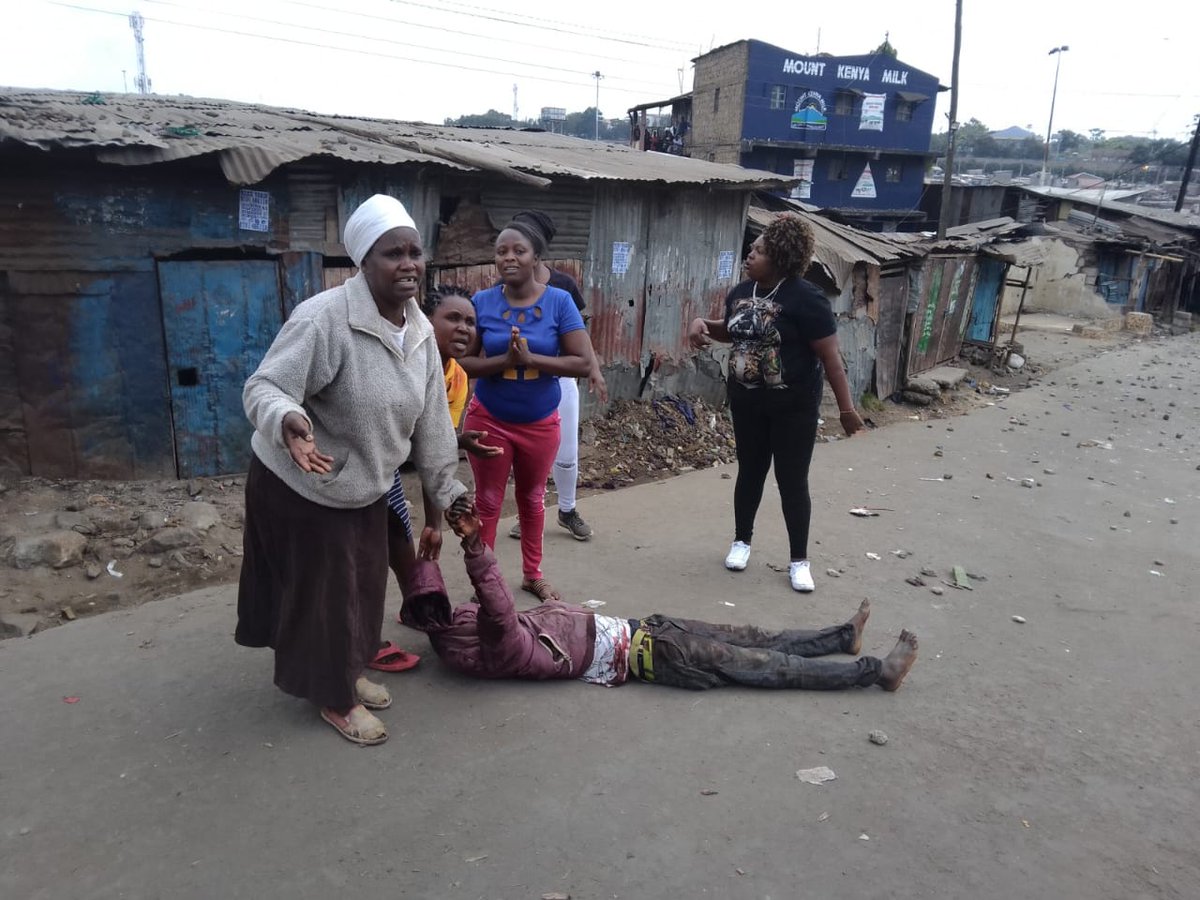 Ste'phanoMtetezi 🇰🇪 (@stephenstephano) on Twitter photo The Government should Refrain from using excessive force against peaceful demonstrators and instead provide security to protesters in line with the law.
<a href="/StateHouseKenya/">State House Kenya</a> <a href="/NPSOfficial_KE/">National Police Service-Kenya</a>
<a href="/IPOA_KE/">IPOA</a>
#ActivistaKenyaSpeaks
#ListenToThePeople The Government should Refrain from using excessive force against peaceful demonstrators and instead provide security to protesters in line with the law.
<a href="/StateHouseKenya/">State House Kenya</a> <a href="/NPSOfficial_KE/">National Police Service-Kenya</a>
<a href="/IPOA_KE/">IPOA</a>
#ActivistaKenyaSpeaks
#ListenToThePeople