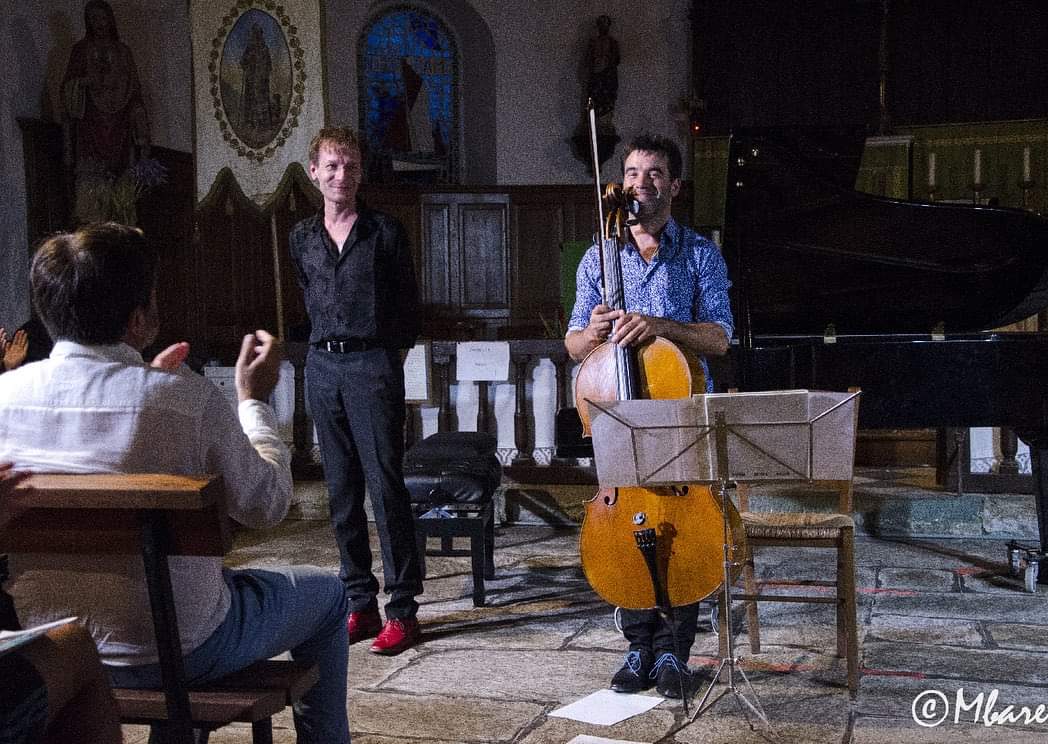 Jeromerigaudias's tweet photo. Un grand Merci au public et aux équipes du festival "Musique à Groix" et à son formidable directeur Philippe Barbey-Lallia @PhilippeBarbey-Lallia @musiqueàGroix @AGI_Classmusik @Port-Louis #IledeGroix @A440live @BandcampC #festival #concerts https://t.co/lfSaBsRdqS
