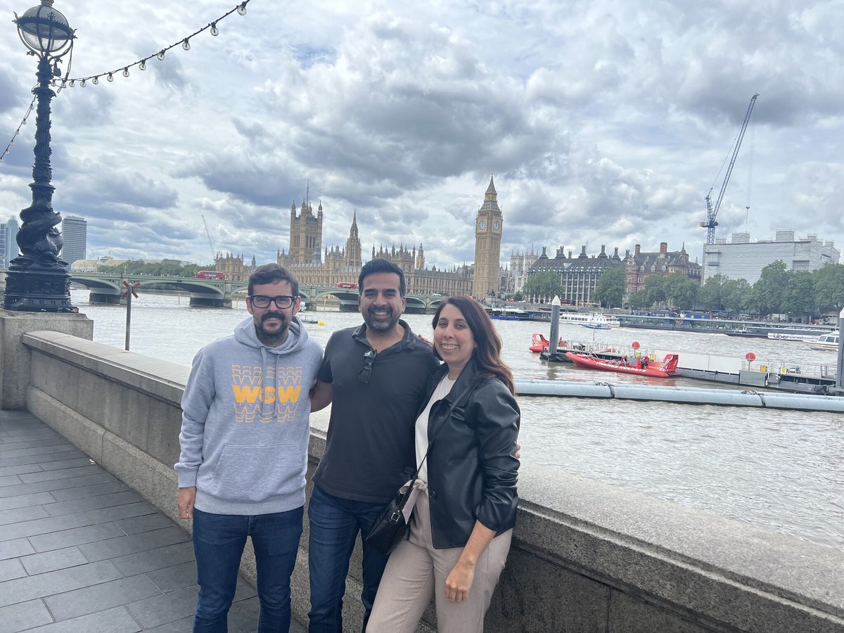 tellmewow's tweet photo. Esta semana hemos estado en la oficina de Londres con nuestros compañeros de @Sandboxandco.
¡Nuevas estrategias y proyectos están por llegar! 🔜
¡También ha dado tiempo a un tour rápido por la ciudad! 🇬🇧
Thank you team, see you soon 👋🏻
#sandboxgroup #sandboxteam #mobilegames https://t.co/sMVZTFMPxU