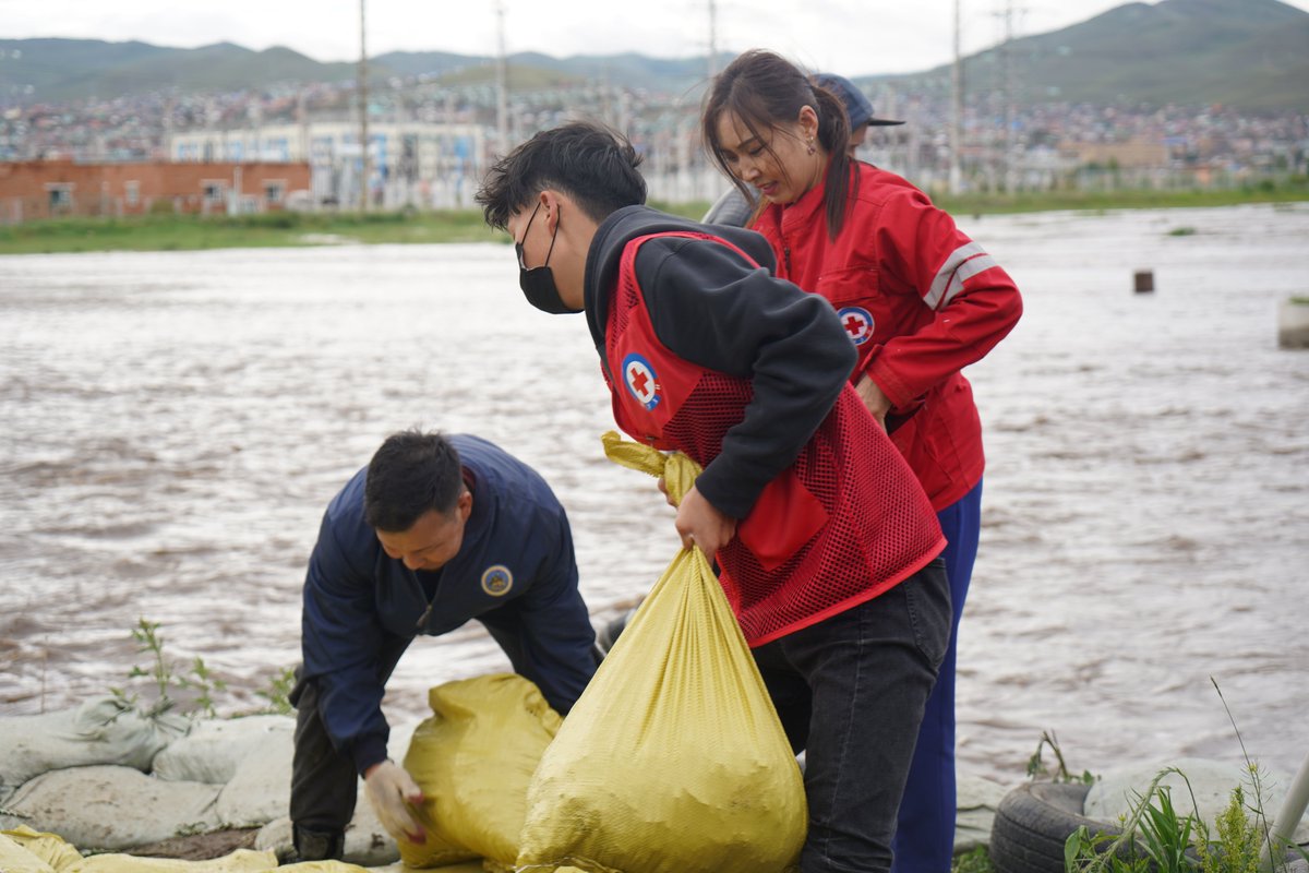 EUinMongolia tweet picture