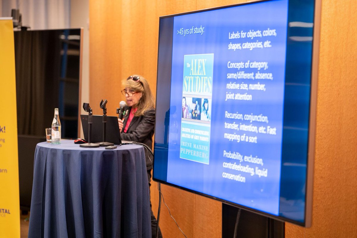 digitalsci's tweet photo. Our popular #FuturePub event was a big success in San Francisco - and we couldn't have done it without you! π€©π
In this new #TLDR post, @DrHammersley & @FunSizeSuze share details of the event's lightning talks, photos by @huwmjames & more!
https://t.co/JUz2MJ0ewK https://t.co/pumXvUgh2J