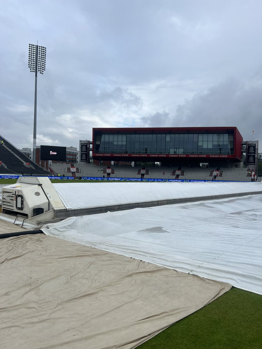 England Cricket tweet media