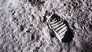 Human footprint in the moon 1969

#moon 
#internationalmoonday
#museumofthemoon
#gsfk
#globalsciencefestivalkerala
#science
#celebratescience