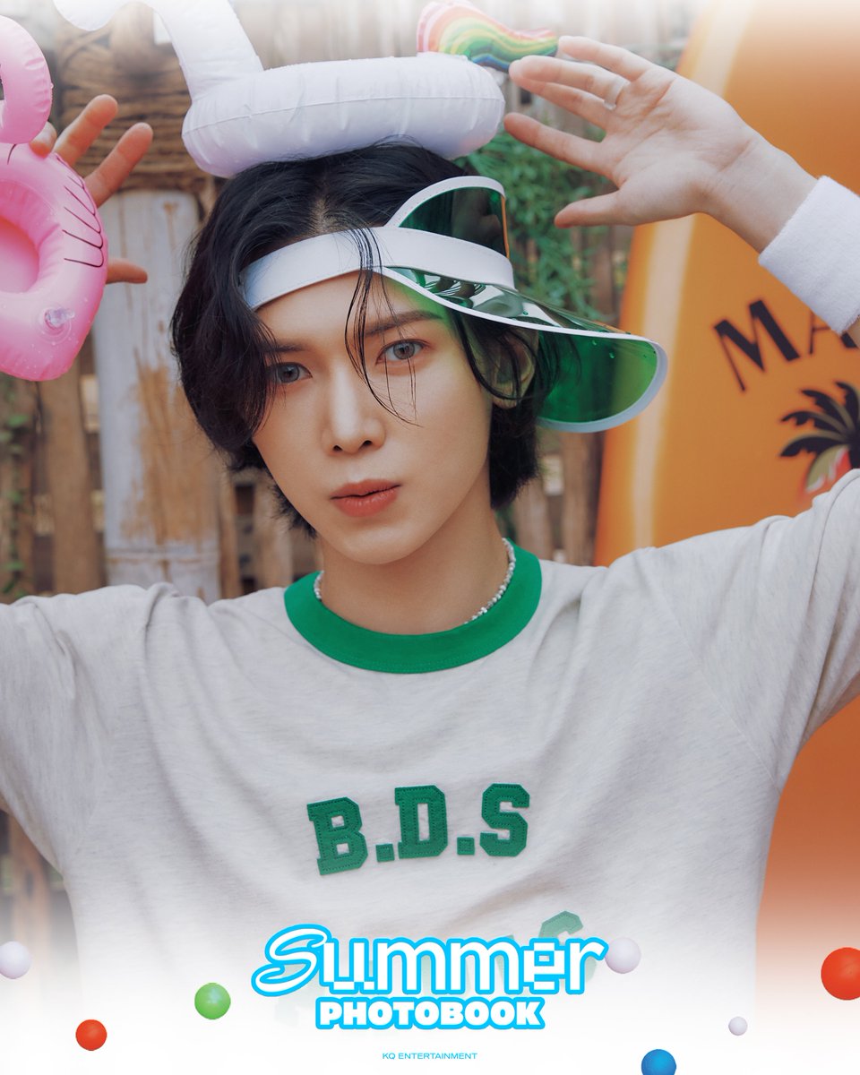 ATEEZofficial's tweet image. [📷] ATEEZ 2023 SUMMER PHOTOBOOK Preview '여상(YEOSANG)'
⠀
PRE-ORDER: 2023. 07. 21(FRI) 3PM ~
RELEASE: 2023. 08. 22(TUE)
⠀
#2023_OUR_SUMMER #ATEEZ #에이티즈 #YEOSANG #여상