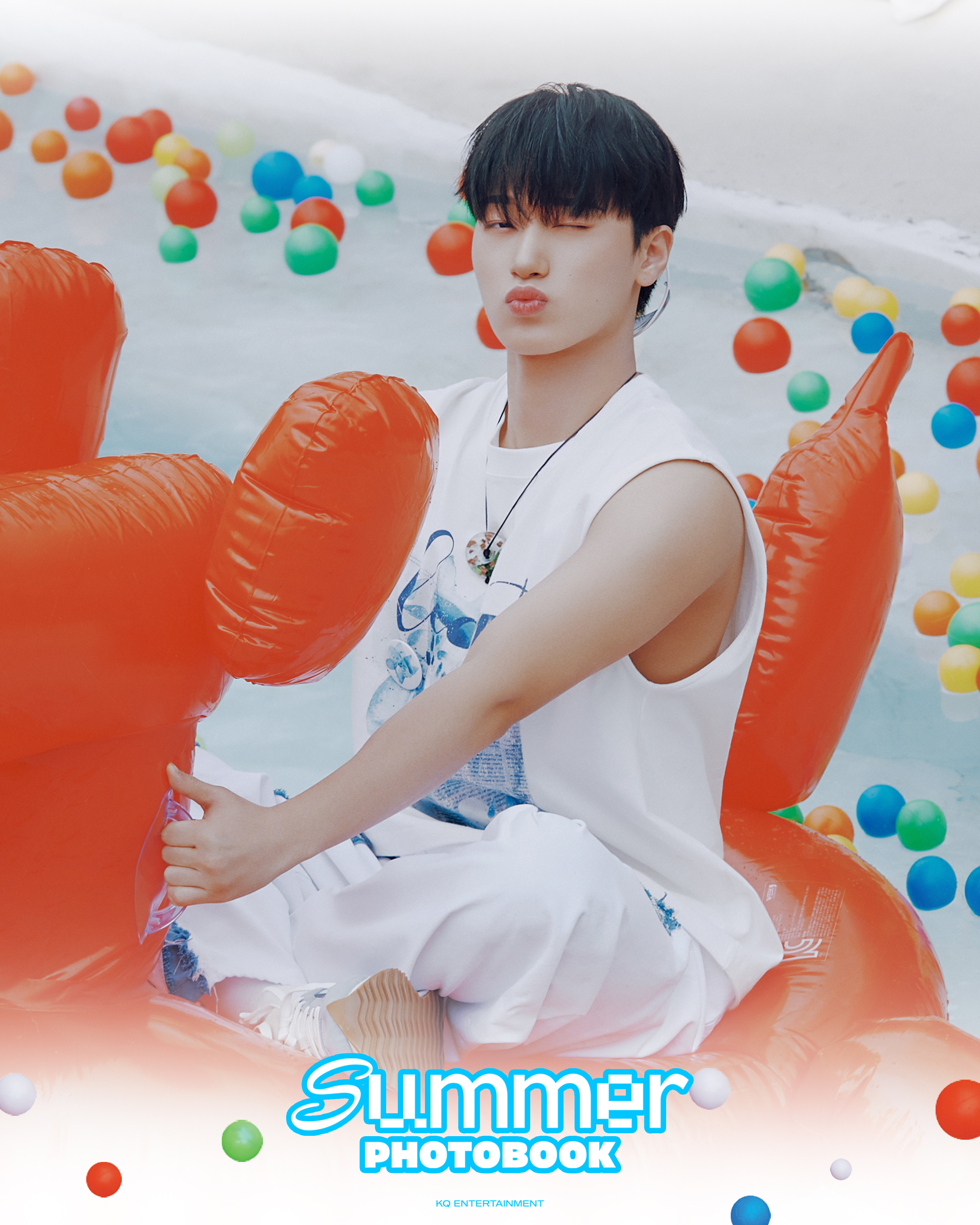 ATEEZ summer photobook 上手い 2023 ホンジュン トレカ ATEEZ summer photobook 上手い 2023 ホンジュン トレカ