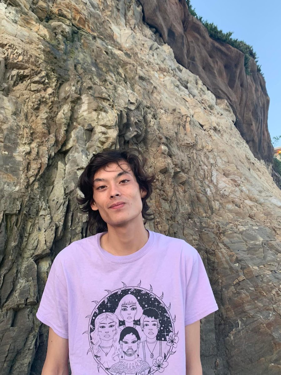 missingrileyh's tweet photo. It has been 4 months without knowing the whereabouts of Riley Hsieh, a recent UCSB graduate who got accepted to graduate programs in the fall. We miss Riley so much and keep hoping for his safe return. Please continue to keep an eye out and report potential sighting! https://t.co/34YfOuot3M