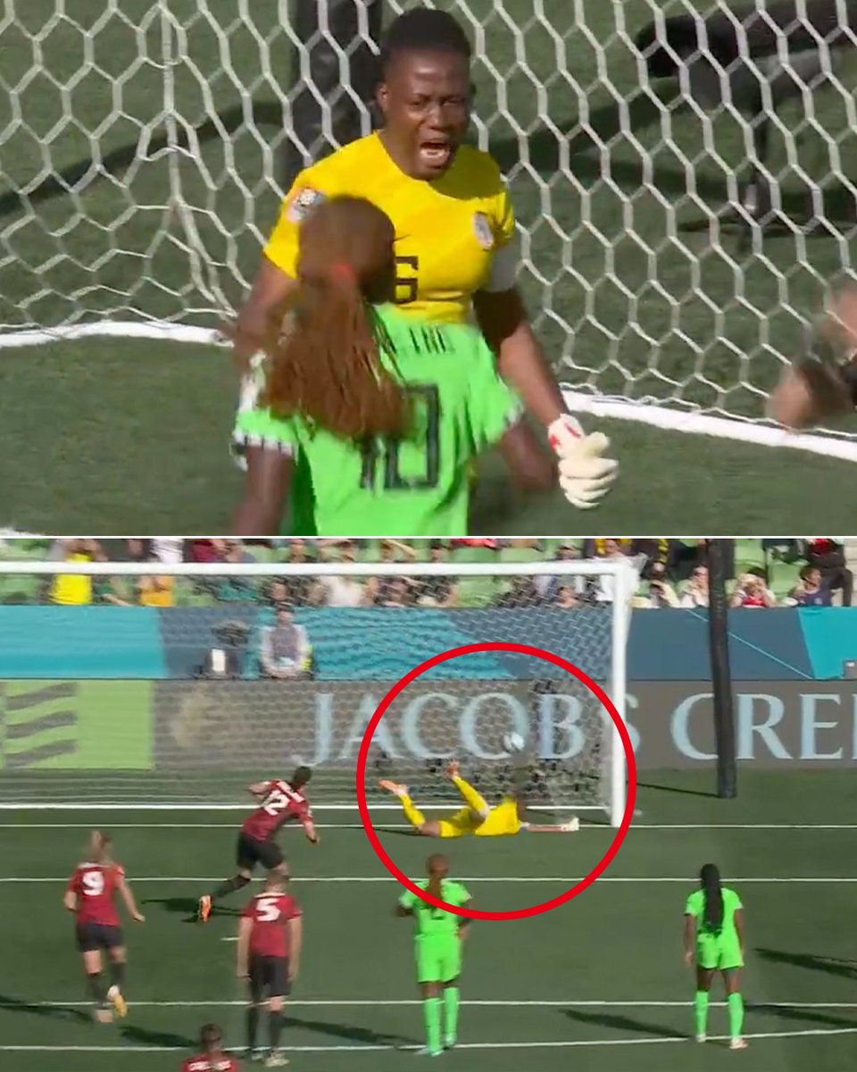 ESPNFC's tweet photo. CHIAMAKA NNADOZIE STOPS CHRISTINE SINCLAIR ON THE PENALTY TO KEEP THE SCORE EVEN‼️

WHAT A SAVE 🔥 https://t.co/WWaWRQShpn