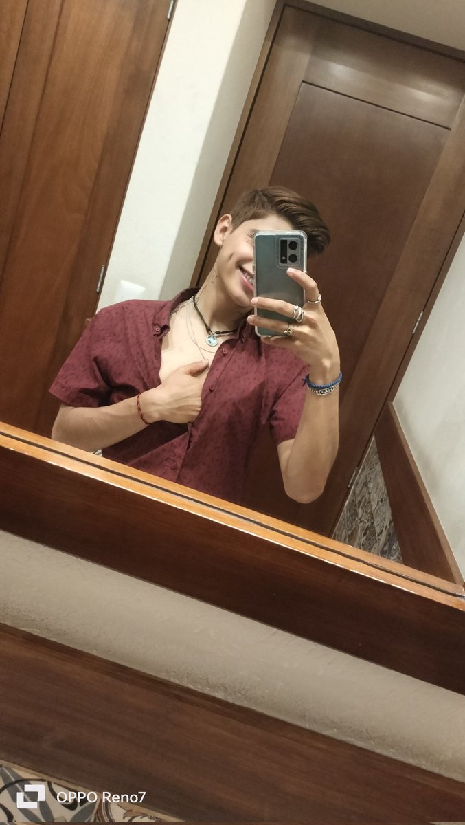 Carlos Alonso tweet media