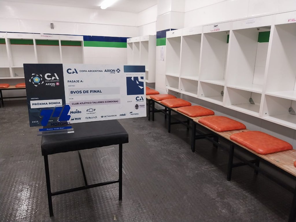 CATalleresdecba's tweet photo. Humildad, esfuerzo, personalidad y mucho espíritu de superación 💙🤍 Este es mi Club, siempre. https://t.co/nVETf3cXOA