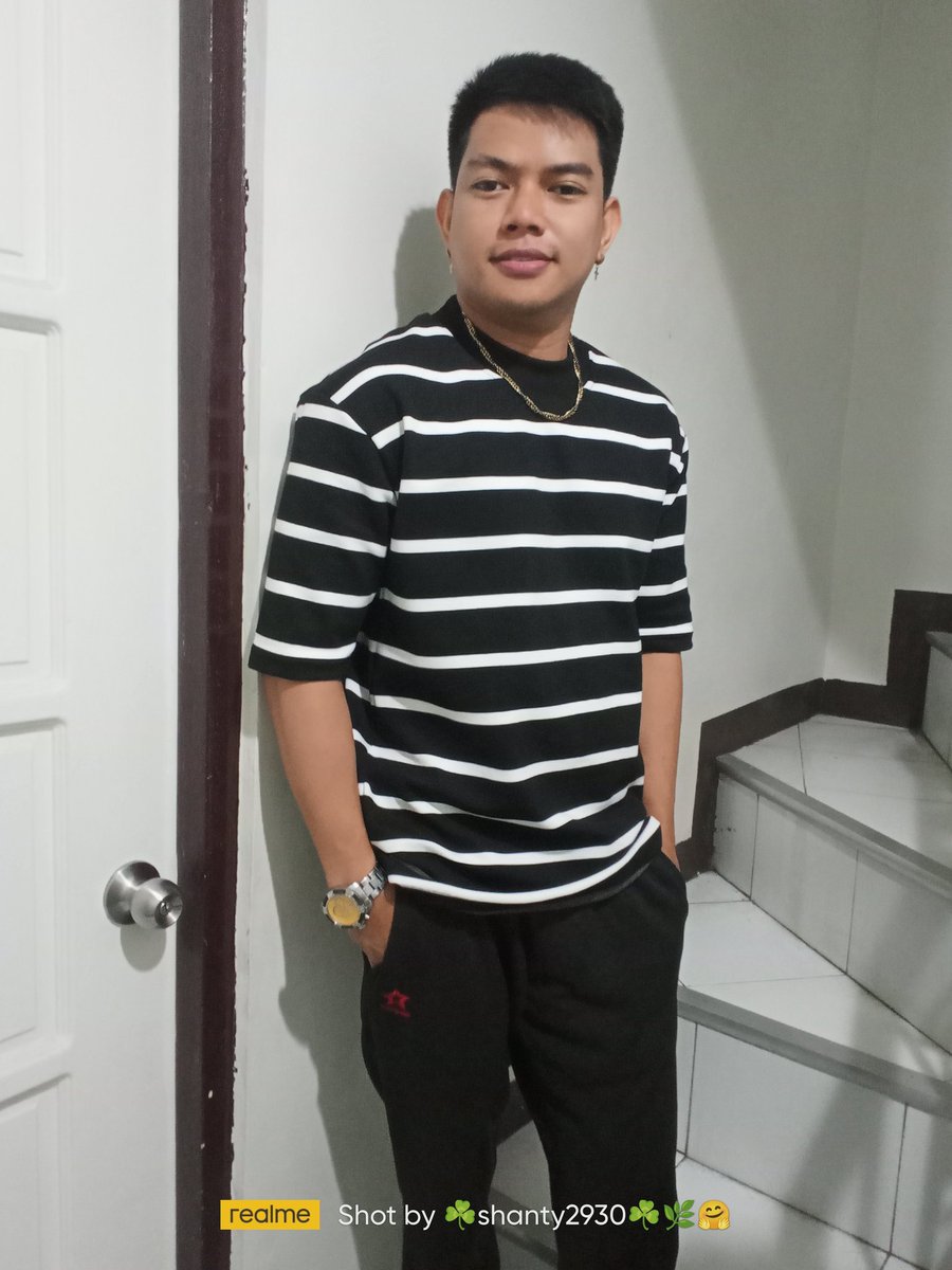 AndanJhean14052's tweet photo. Goodevening po 
On duty na po 
It's time to relax 💆😉
We also offer home and hotel service
DM on my number 0965-399-6086

@MagnitudeBoni 
@MagnitudeSpa https://t.co/9MBXW9FgHf