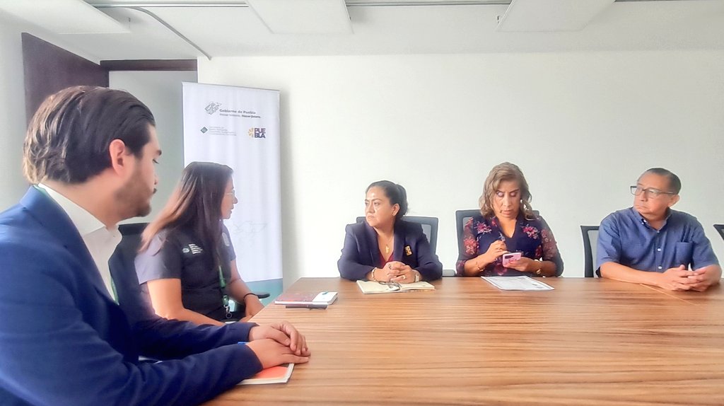 asoc_a's tweet photo. @CuautlancinGob @IBAGobPue @monica_rdv @LupitaLeal_ @AuroraSierraR A pasado medio año y seguimos solicitando al @IBAGobPue y @CuautlancinGob mejoren protocolos y #rescateAnimal #lineaTelefonica @pitajimenez74 deben atender #JAURIAS  @AuroraSierraR @monica_rdv @Filo_Sarmiento #agendaCiudadana   @UrsvaPuebla https://t.co/7iMmjeabUF