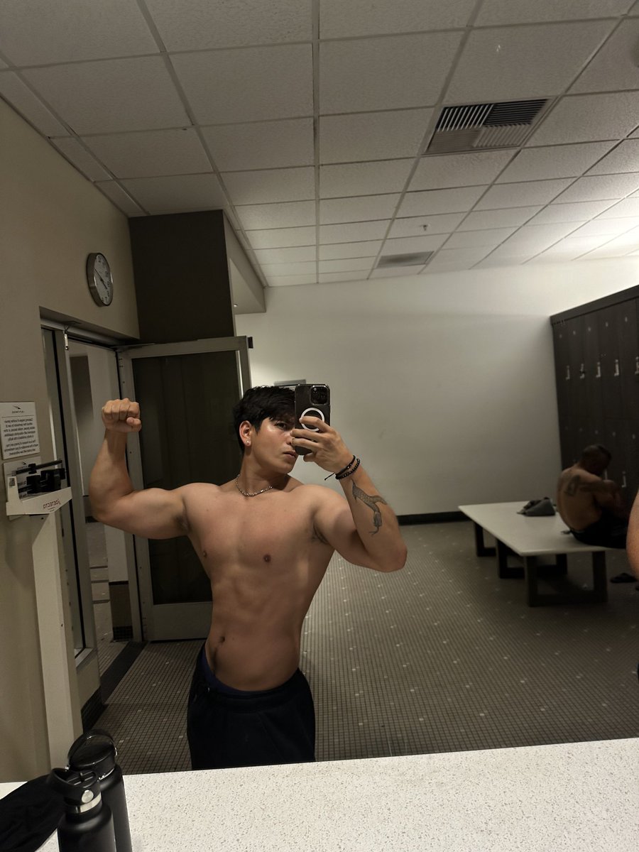 milf_hunter_hec's tweet photo. https://t.co/w6e5CXmgJp