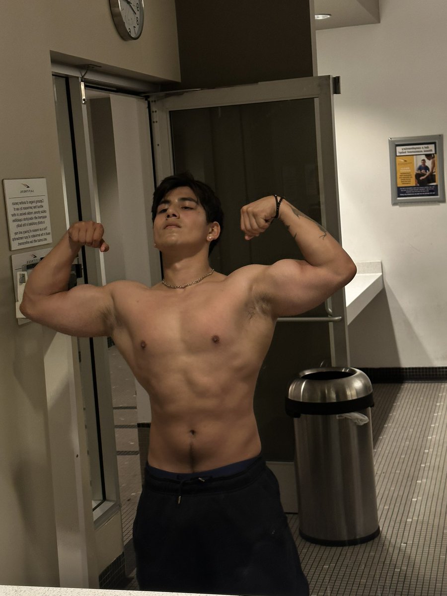 milf_hunter_hec's tweet photo. https://t.co/w6e5CXmgJp