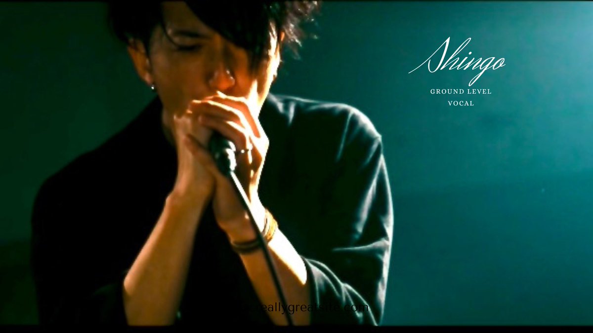 GROUNDLEVEL18's tweet image. Zeleiveというバンドのドラマーだった&apos;&apos;なぴこ＠hinaaaaakooooo&quot;が、まさかGROUND LEVELのために力を貸してくれるなんて、予想できただろうか。

人の出会いは、不思議だ！

本当は秋田市で初LIVEだったけどね😁

さて、明日は盛岡LIVE！！！
#なぴこ
#GROUNDLEVEL
#未確認音狂物体