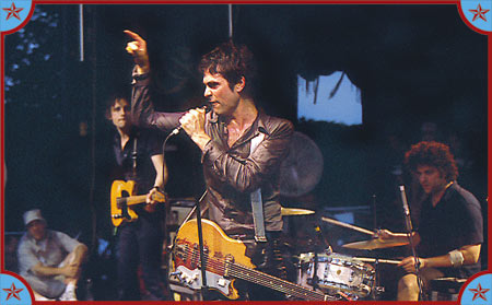 popcatastrophe's tweet photo. On This Day!
The Jon Spencer Blues Explosion β Siren Festival, Coney Island, Brooklyn, NY, US (July 21, 2001)
Soundcheck Photos: Bradley S. Clark
Live Photo: Tara Engberg
#judahbauer
#russellsimins
#jonspencer
#jsbx
#thejonspencerbluesexplosion
#jonspencerbluesexplosion https://t.co/5H6lytDq73