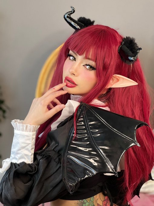 3 pic. Rizu Kyun! 
Haciendo cosplay de un cosplay 

RT si quieres ver algo  de la otra versión de esto
