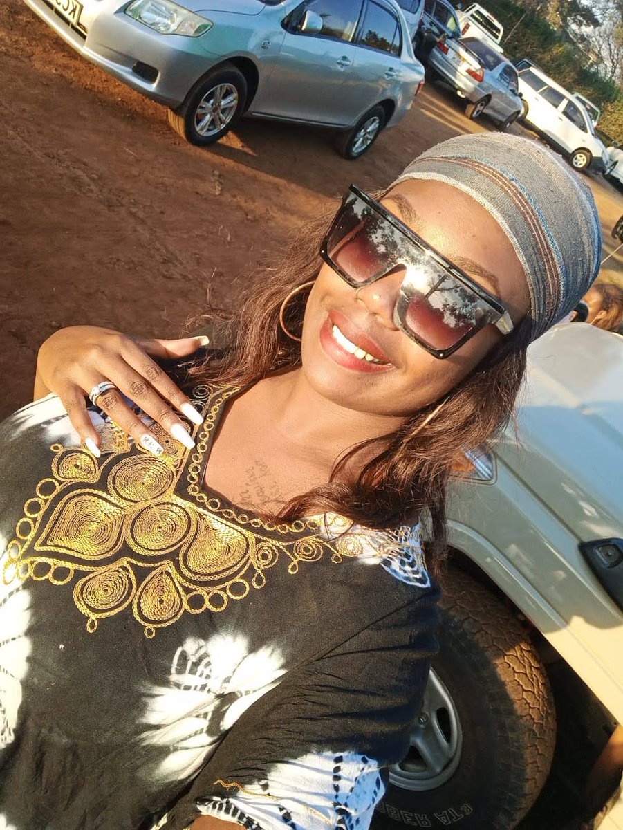 pingumuhuri's tweet photo. Simple but never basic 🥰 https://t.co/G12pJSFkmg