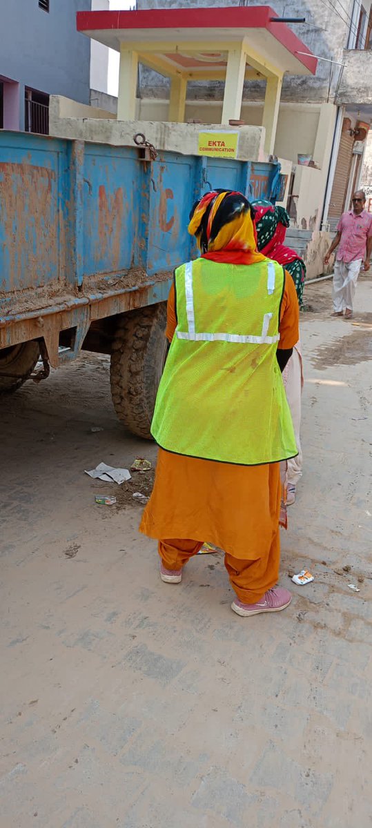 MCManesar's tweet image. We hate litter! 
 We keep our promise of cleanliness. #SwachhSurvekshan2023Manesar #manesar_mane_saaf #IndiaVsGarbage #MissionLiFE #ChooseLiFE #WasteToWealth @ulbharyana @MoHUA_India @SwachhBharatGov @SwachSurvekshan @swachhbharat @DC_Gurugram