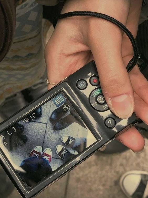 tinyjoy_'s tweet image. #heejake au ✬ a certain romance

Onde Heeseung inventa uma mentira enorme para continuar ficando com o hetero top da faculdade

ou

Onde Jake tem que fingir namorar Heeseung para que seu segredo não seja vazado