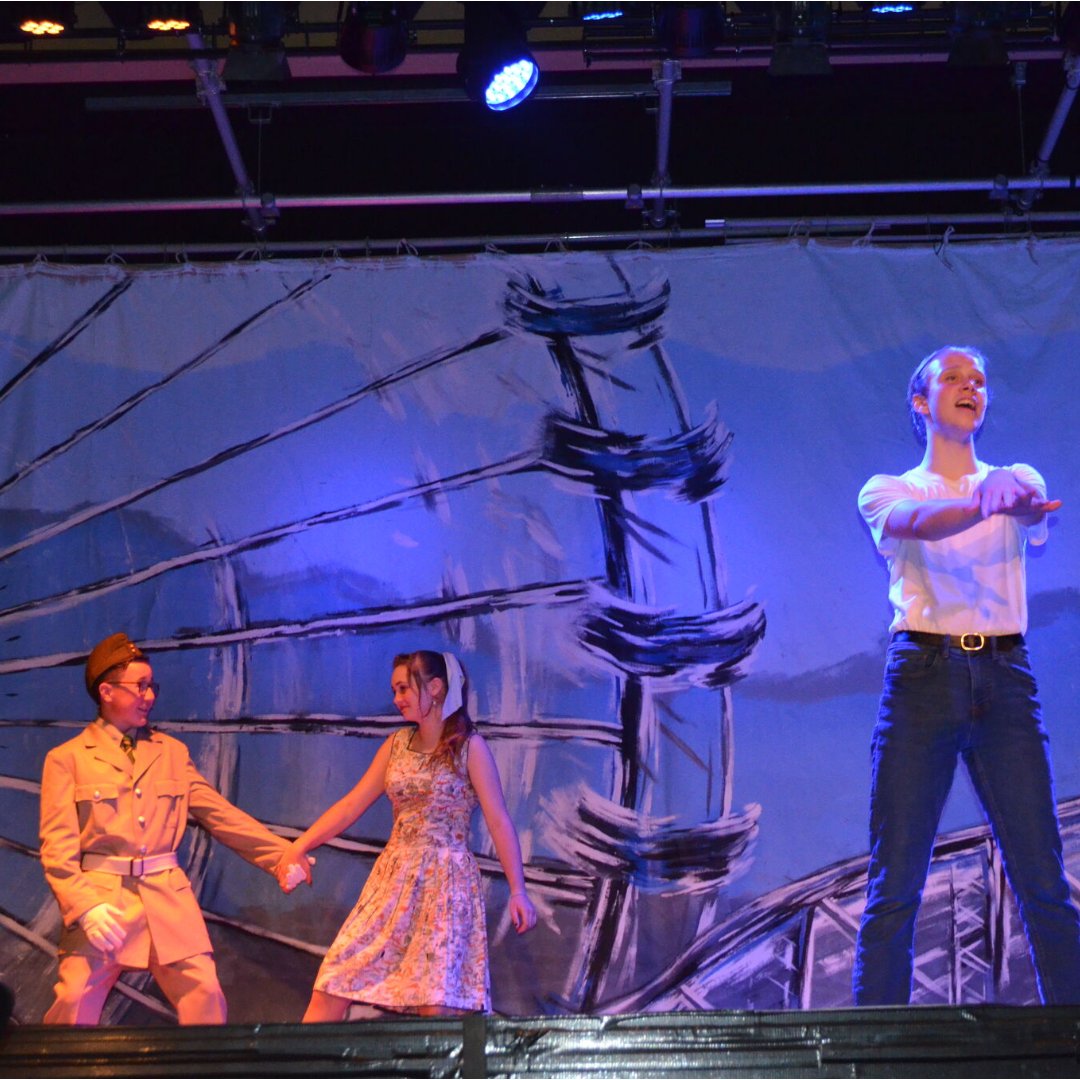 PatchamHigh's tweet image. Let's finish with a big shout out to the both casts of 'All Shook Up' and the musicians! It was a fantastic show, well done everyone and thanks for your support. Head to our website for more pics!
patchamhigh.brighton-hove.sch.uk/2023/07/17/all…

#schoolshow #schoolperformance #actinginschool