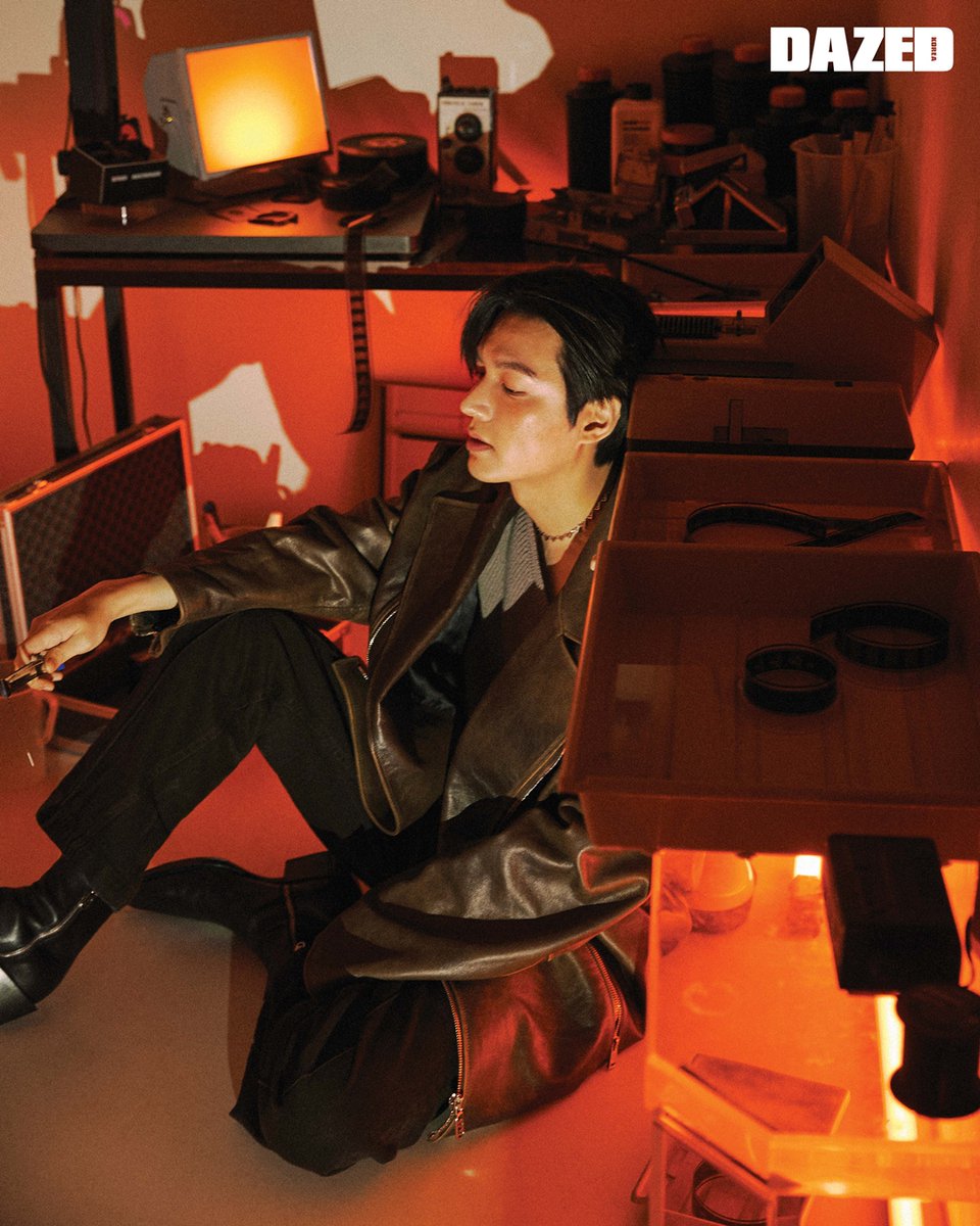 [#이민호]
자랑하고 싶은 화보♥

📸패션매거진 [DAZED] 8월호에 실린 이민호 배우의 화보를 공개합니다.
보면 볼수록 자랑하고 싶네🤗, 이번 화보 레전드라고👍

#LEEMINHO #MINOZ #DAZED #FENDI #MYM