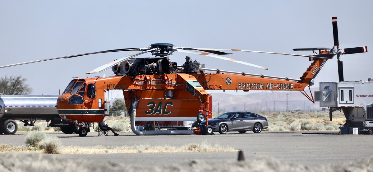 ShorealoneFilms's tweet image. Wildfire aviation assets ready for the fight! staged at Fox Field in #Lancaster #AvGeek #AirAttack 07-20-23