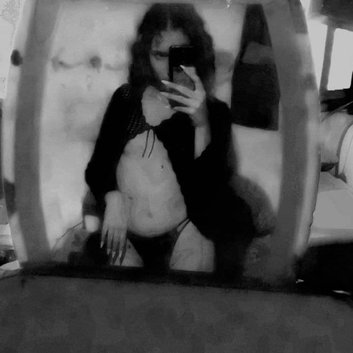 kittybabie69's tweet photo. send dollars #nsfwtwt #hornÿ https://t.co/QRGHjsD0ke