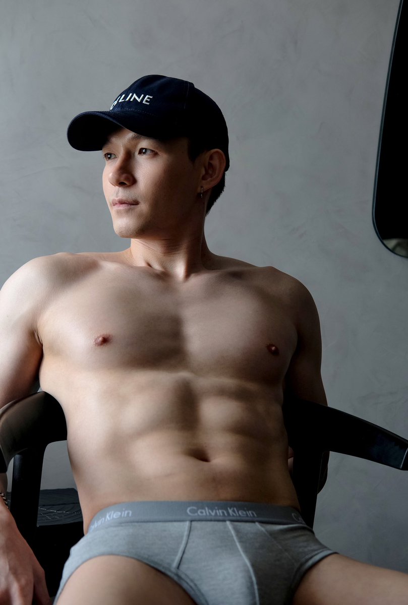 ohmnate's tweet image. Happy Friday! 😊 #basshot @ksabsabb