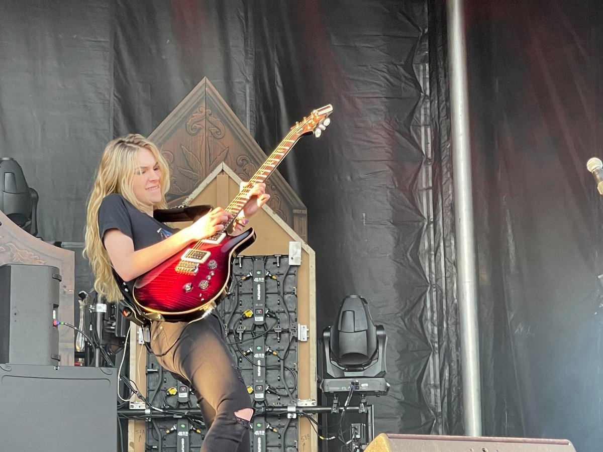 TheWarningAust's tweet photo. ⚡️🎸🤘 It’s Dany Day. ☺️🔥⚡️
#TheBestDay #DanyVillarreal #TheWarningBand
https://t.co/UUoIKqjq7w https://t.co/UfnXoxkI5N
#femaleguitarist #rockguitarist #mansonguitars #PRSGuitars #inearzartist #mujeresguitarista #OrangeAmps #LavaRecords #DanyDay https://t.co/NnNUqzAccL