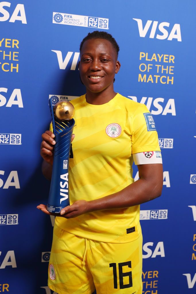 Brilafm889's tweet image. Chiamaka Nnadozie deservedly wins the Player of the Match Award.

No surprises 👏🏾🇳🇬

#SuperFalcons #FIFAWomensWorldCup #NigeriaVsCanada #FIFAWWC #wwc #beyondgreatness  #soarsuperfalcons #brila