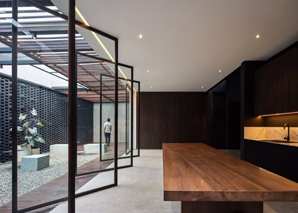 4AAAAart's tweet image. FVS Home Office By JXA Studio 
Location: Indonesia 🇮🇩