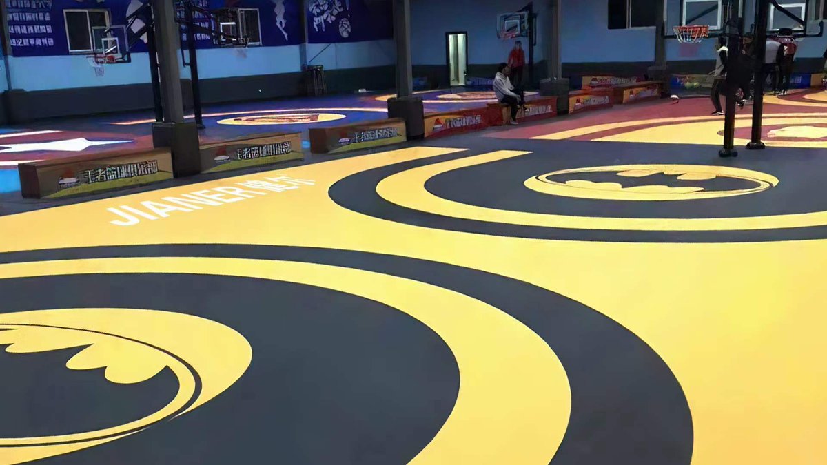 Customized PVC Basketball court flooring
#Basketballmat #Basketballflooring #Basketballcourts #Indoorbasketballcourt #sportsflooring #PVCbasketballfloor #PVCSportscourt #Vinylsportsflooring
jianerfloor.com