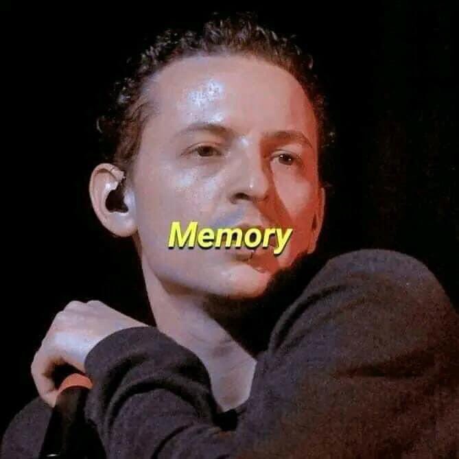mizan_ti's tweet photo. #MakeChesterProud #LinkinPark https://t.co/ag9dLK5VyL