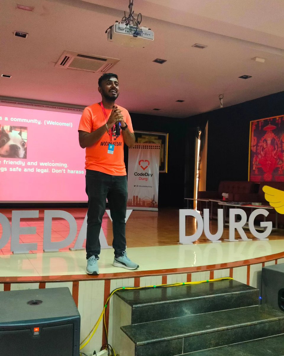 carrycooldude's tweet image. &quot;Empowering the future of tech in Chhattisgarh! 🌟🚀 As a passionate advocate for the tech community, I dedicated my efforts to support and uplift high schoolers in the region. By organizing workshops, mentorship programs, and tech events,