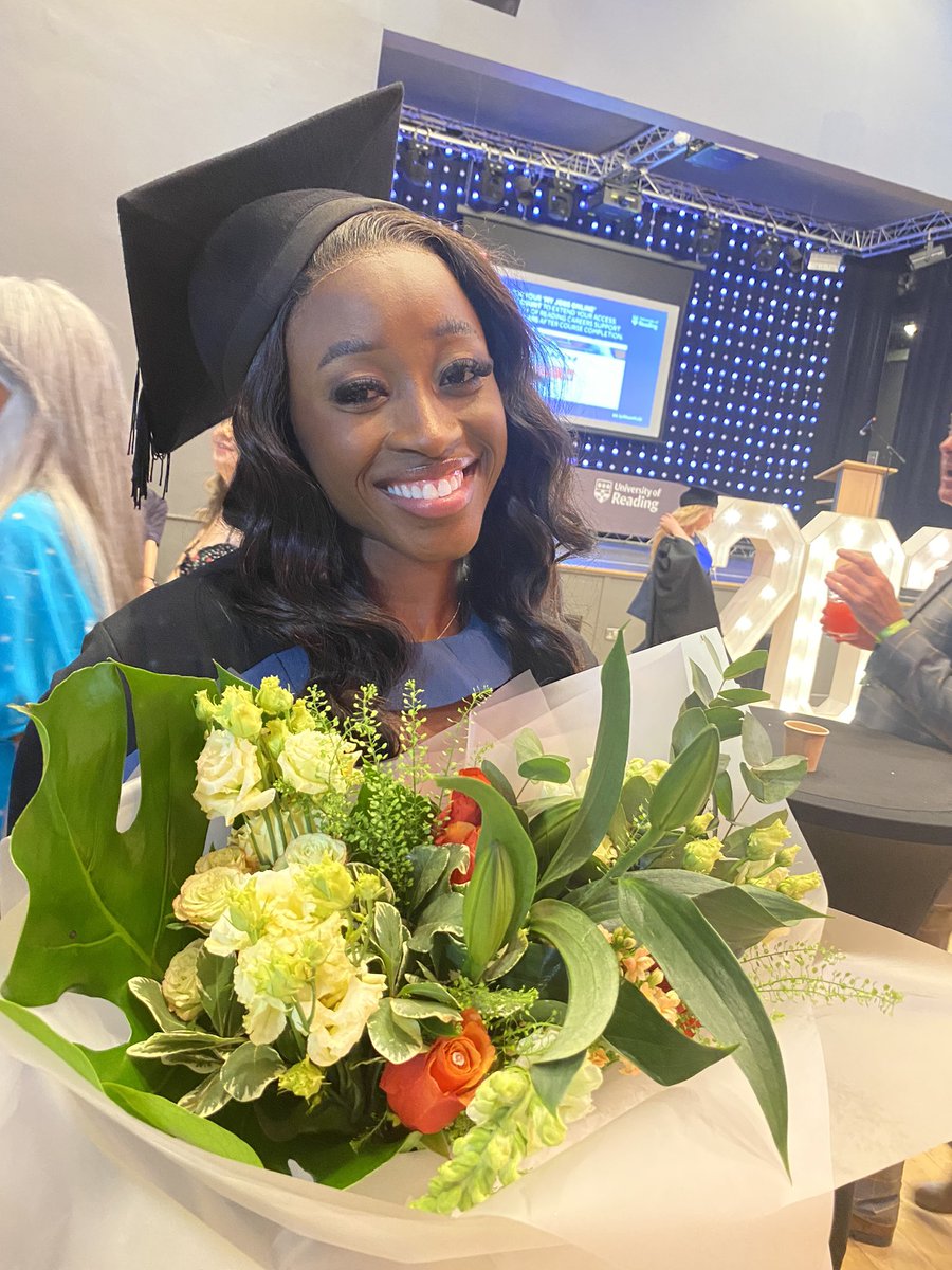 UniRdg_Lang's tweet photo. @RUSUacademicrep Congratulations to Karen Sarfo for her #Meneghello award for the highest first in Italian (jointly with Abbi Bowden) and the Jenny Noel award! https://t.co/9MyCj8RXgV